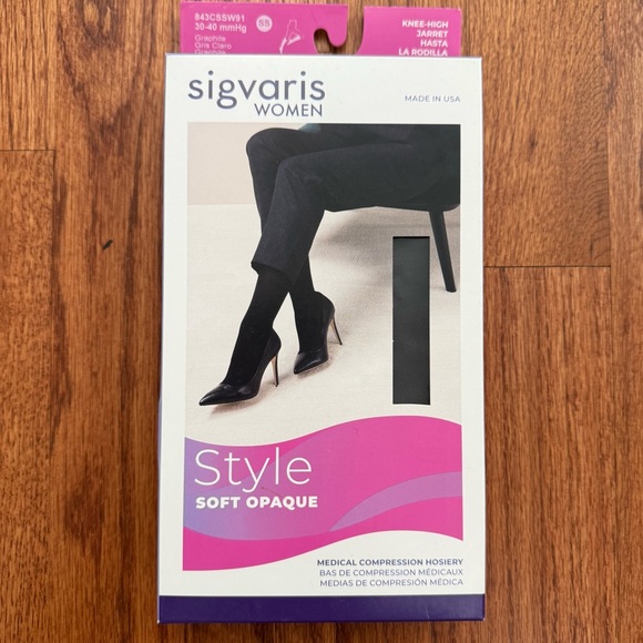 NIB Sigvaris Soft Opaque Women's Knee High 20-30mmHg Compression Hosiery - Picture 3 of 13